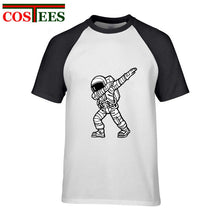 Load image into Gallery viewer, Geek Parody Dabbing Astronaut T shirt men Funny Astronaut Dab t-shirt hombre Camiseta Short Sleeve O-neck Science Astronomy Tees
